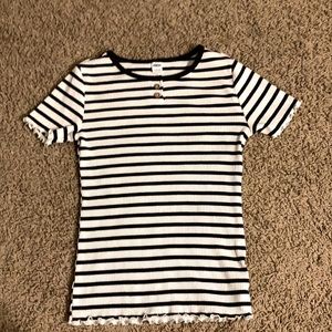 Girls old navy 10-12 shirt